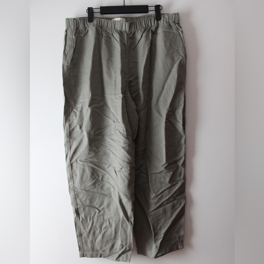 Abercrombie & Fitch Green Dress Pants